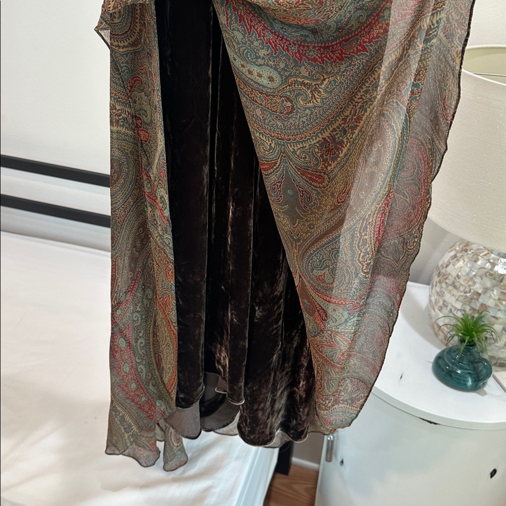 Vintage Ralph Lauren gorgeous paisley silk and crushed brown velvet maxi skirt - Picture 4 of 6